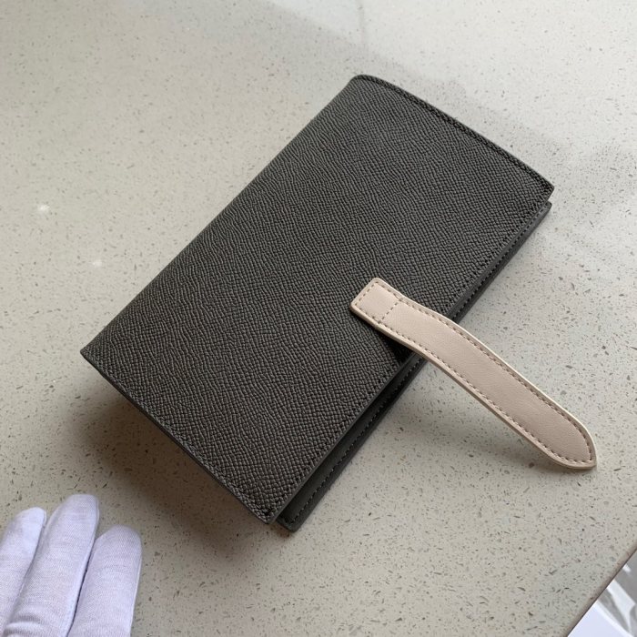 セリーヌ(CELINE）19SS 大号 長財布 カードケース 31AN-CL106