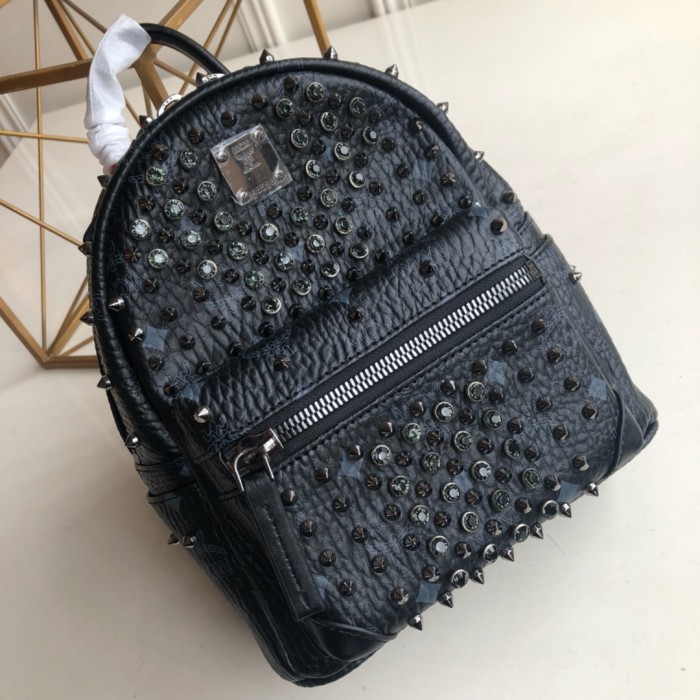 19SS エムシーエム 中号サイズ 後背包 リュック 88023-1-MC453