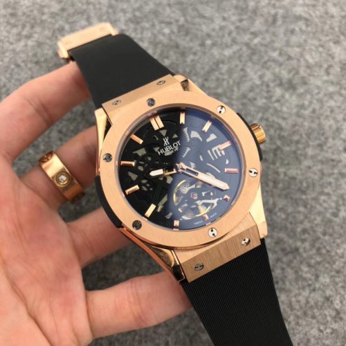 HUBLOT ウブロ メンズ 芸能人熱愛 自動巻き 時計 スーパーコピー HU-TSH380-004