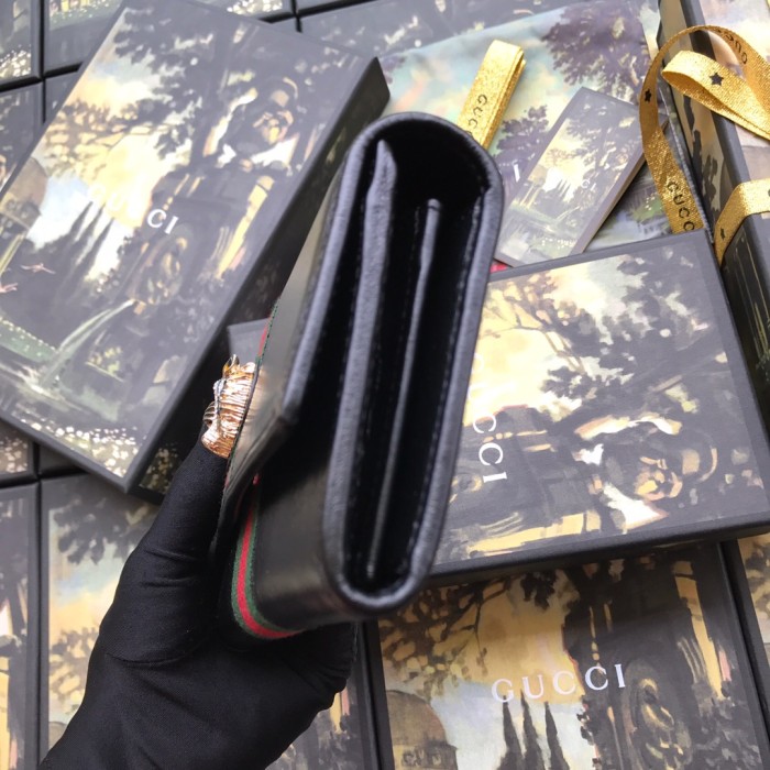 超高品質 GUCCI グッチ 長財布 Wホック二つ折り財布 573789-3