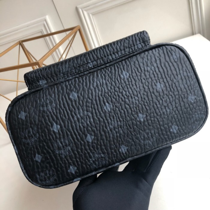 19SS エムシーエム 中号サイズ 後背包 リュック 88029-2-MC475