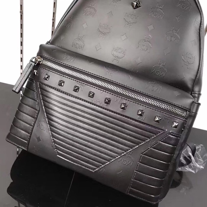 19SS エムシーエム 中号サイズ 後背包 リュック MK19P360-MC417