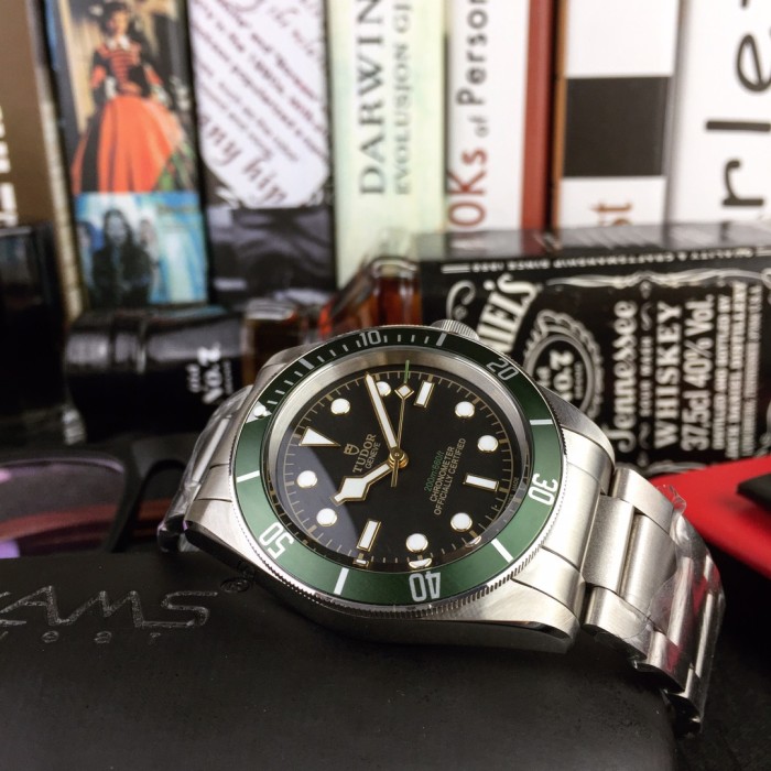 チュードル（TUDOR ）メンズ 時計 腕時計 42mm 値下受付 TUD-TSHM340-04