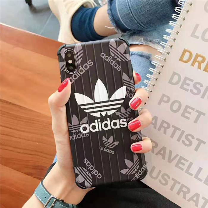 adidas iphone xr/xs maxケースブランドアディダス iphone 11/XI/11 MAXケース運動風 iphone x/8/7 plusケース オシャレトランク保護 耐衝撃