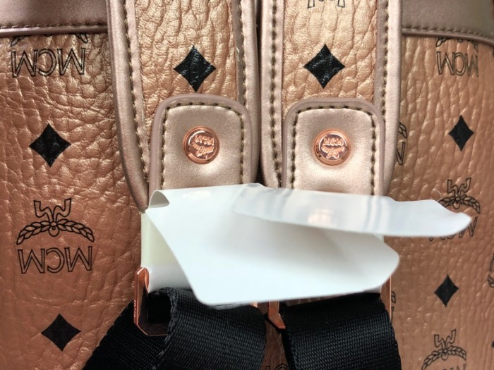 19SS エムシーエム 中号サイズ後背包 リュック 5727-MC387