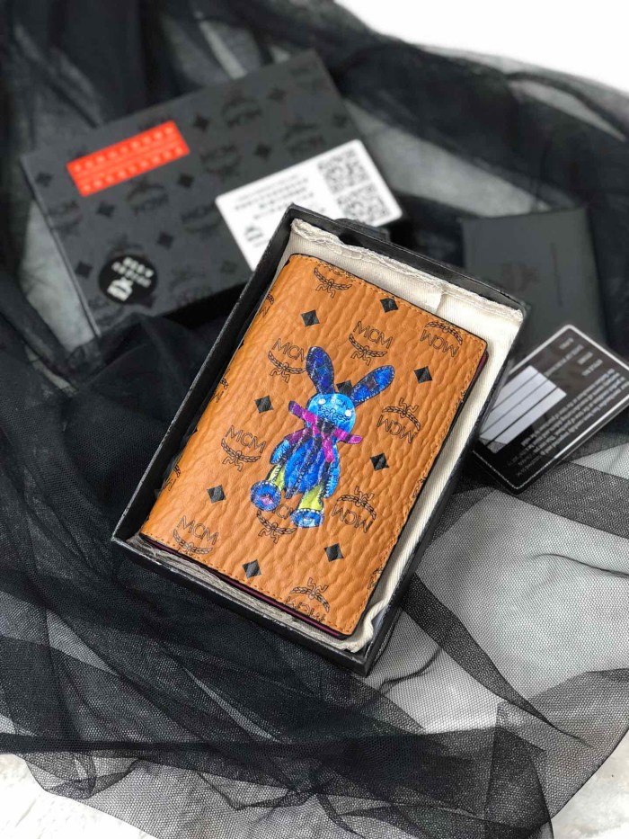 エムシーエム 人気商品激安 パスポートケース 8023-MC521
