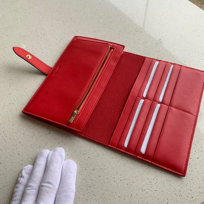セリーヌ(CELINE）19SS 大号 長財布 カードケース 31AN-CL108