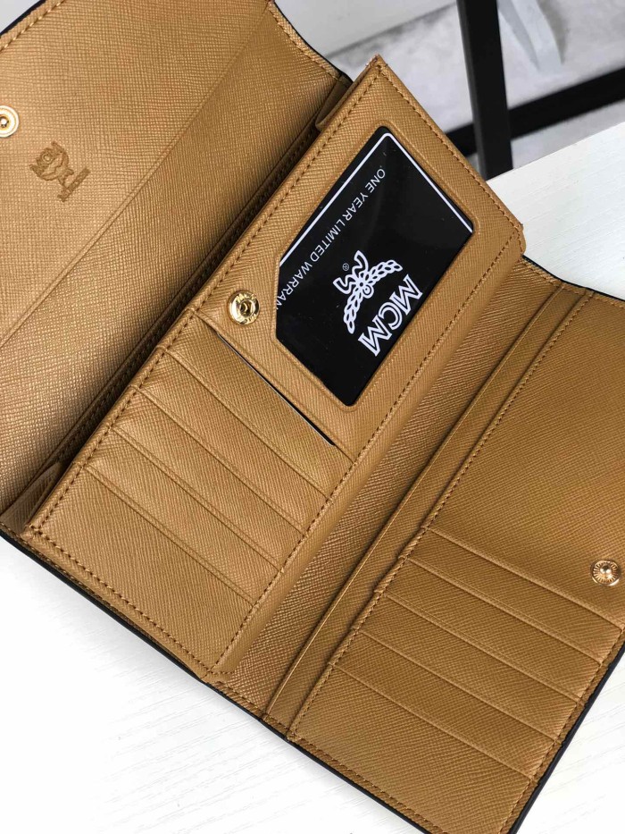 人気商品激安 エムシーエム 长財布 三つ折り財布 8008-MC514