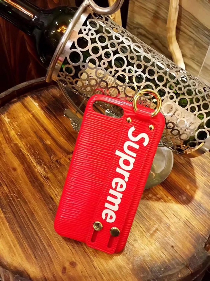 シュプリーム iphone X/xr/xs maxケース ハンドベルト付き iphone xs/8plus/7カバー 男性 女性 カップル リング付き 黒い 赤い 若者愛用