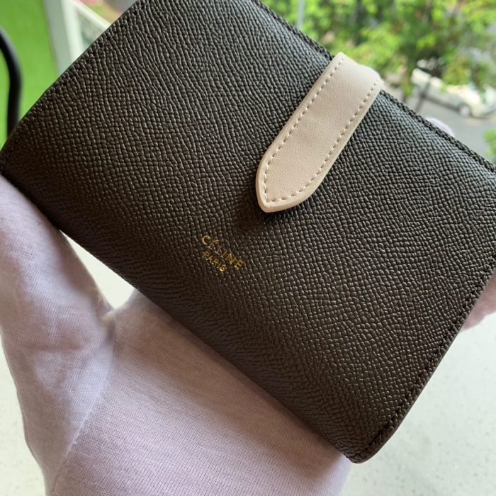 セリーヌ(CELINE）人気 小号 短財布 カードケース 28LB-CL118
