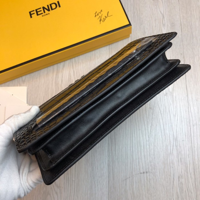 特N品 FENDI/フェンディ 財布 セカンドバッグ XD19P360-FD20
