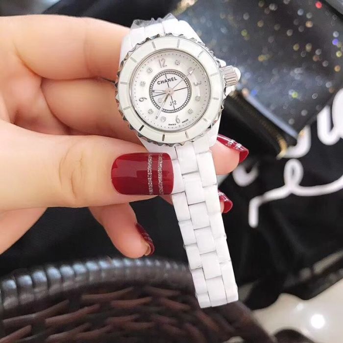 Chanel シャネル 腕時計 時計 レディース 定番人気商品 CH-TSH160-001