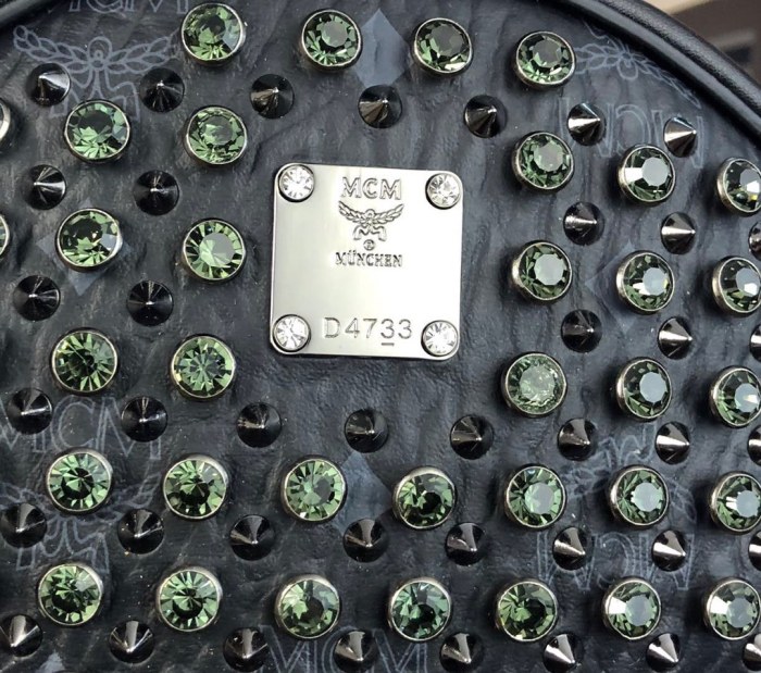 MCM(エムシーエム) 超高品質 後背包 リュック 2083-MC227