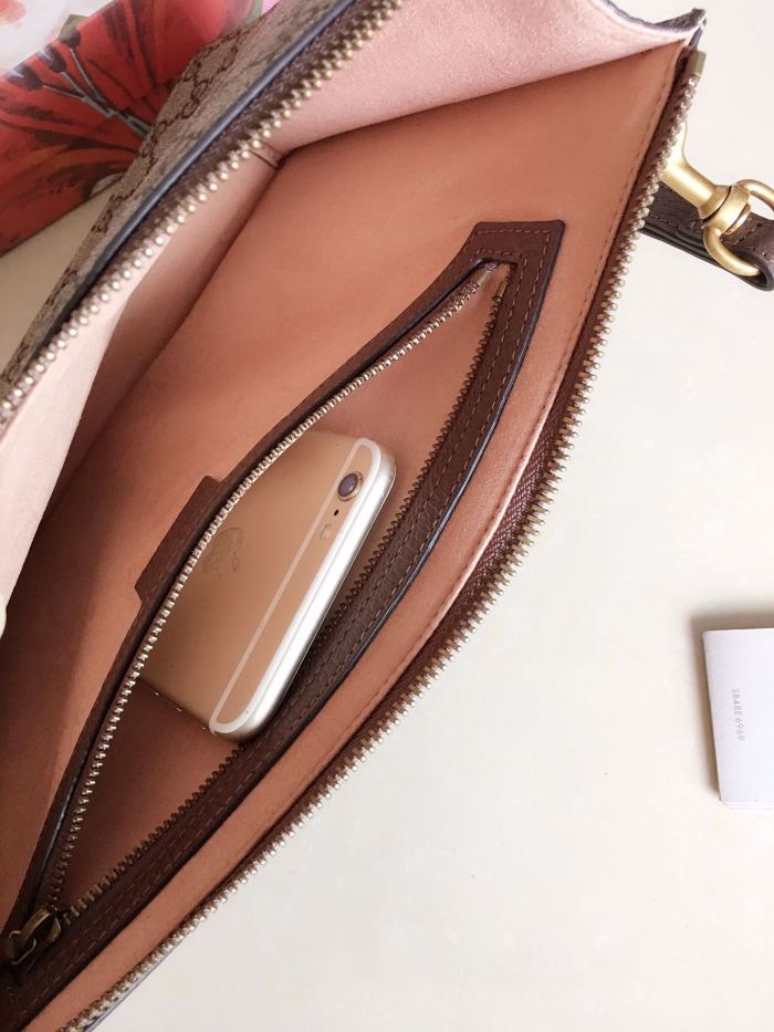 特N品美品 GUCCI グッチ セカンドバッグ 収納パック 433665-2