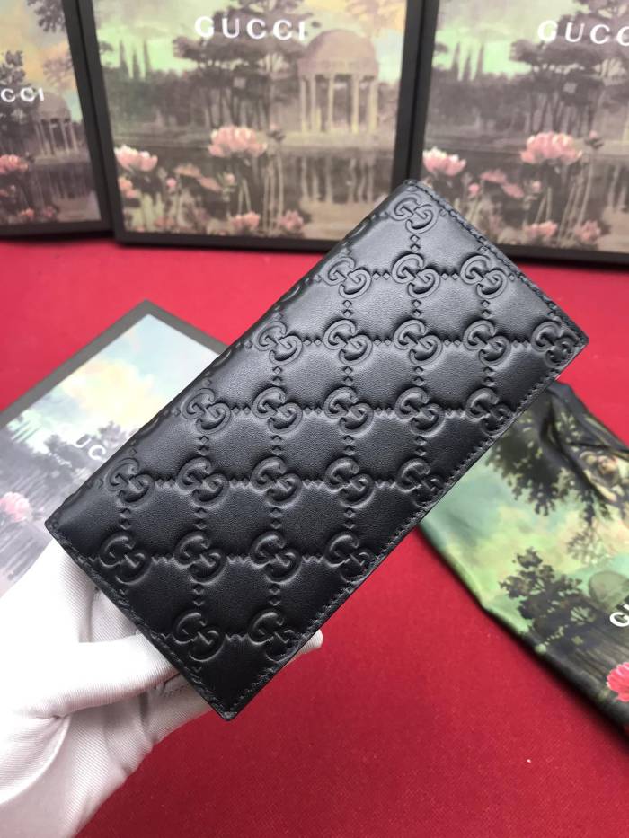 GUCCI グッチ 長財布 二つ折り財布 名刺入れ 307774-1 新作