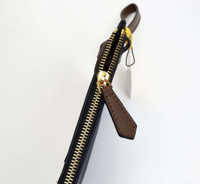 秋冬 FENDI/フェンディ 財布 セカンドバッグ WX19P190-5505-1