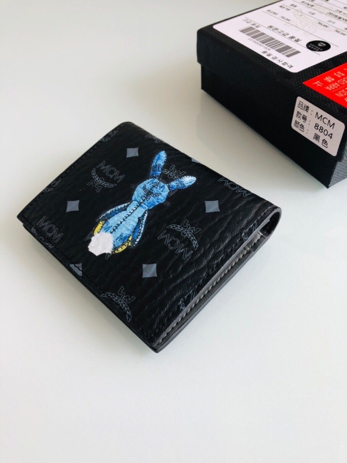 人気商品激安 エムシーエム 短財布 二つ折り財布 20608-MC481