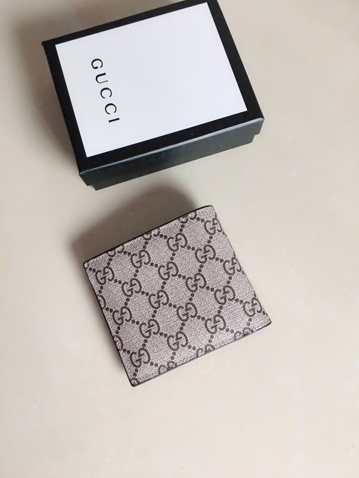 GUCCI グッチ 短財布 二つ折り財布 451268-2 人気秋冬19新作