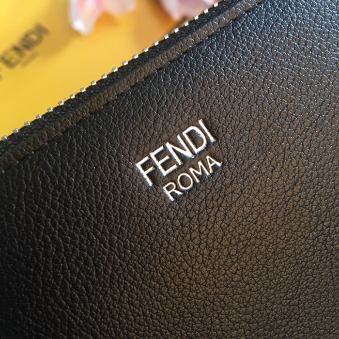 新作 FENDI/フェンディ セカンドバッグ ポーチ FE19P180-FD06