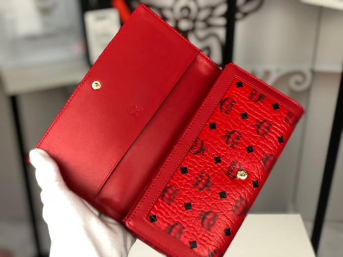 19年秋冬新作 エムシーエム 长財布 三つ折り財布 8032-MC500