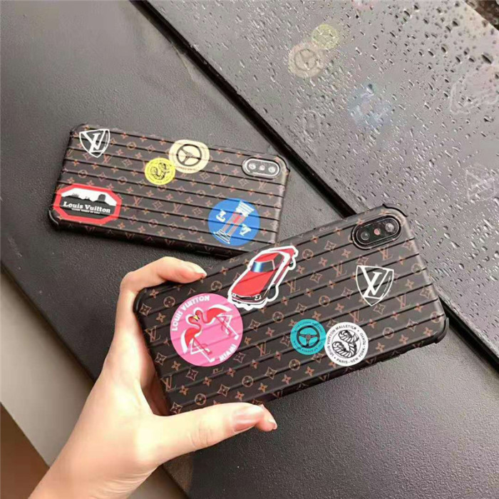 LV iphone xr/xsケース アニメ 可愛い ルイヴィトン iphone 11R/11max ケース 人気 LV iphone 8ケース LV LOGO 激安通販 芸能人愛用