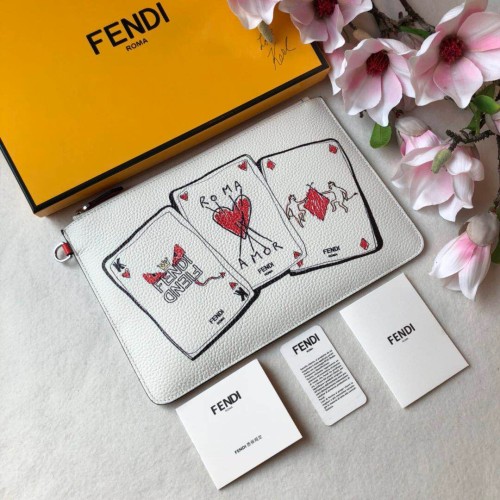 新作 FENDI/フェンディ セカンドバッグ ポーチ FE19P180-FD09