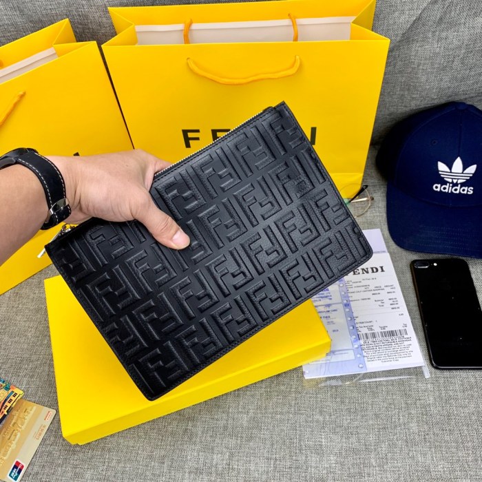 新作通販 FENDI/フェンディ財布 セカンドバッグ HY19P160-FD17
