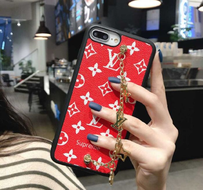 経典設計 LV ルイヴィトンiphone11/11pro/11pro maxケース人気 デザイン性 芸能人愛用
