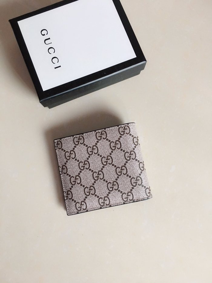 GUCCI グッチ 短財布 二つ折り財布 451268-3 人気秋冬19新作