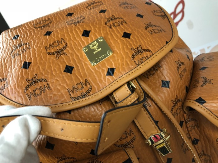 MCM(エムシーエム) 超高品質 後背包 リュック 5926-MC177