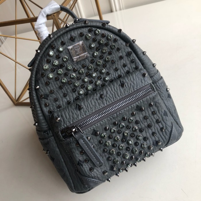 19SS エムシーエム 中号サイズ 後背包 リュック 88023-1-MC454