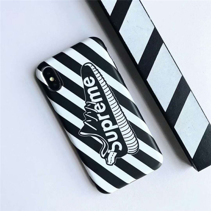 シュプリーム iphone xr/xs maxケース 個性 ブランド supreme アイフォン x/xs カバー 人気 iphone xr/8プラスケース ペア向け
