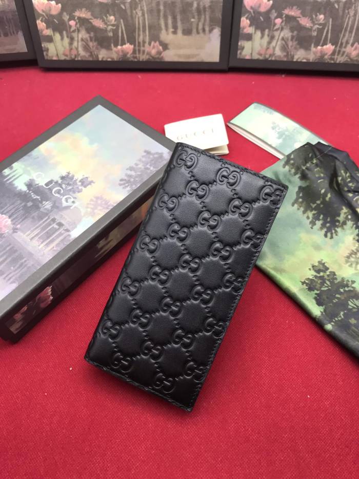 GUCCI グッチ 長財布 二つ折り財布 名刺入れ 307774-1 新作