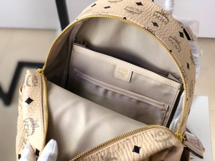 MCM(エムシーエム) 超高品質 後背包 リュック 5920-MC274