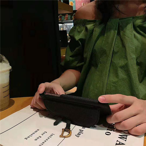 ディオール DIOR iphone xr/xs maxケース オシャレ IPHONE xs/10ケース 人気 iphone 6/10/8/7 plusケース ファッション 耐衝撃 デザイン性 可愛い 激安新品 芸能人愛用
