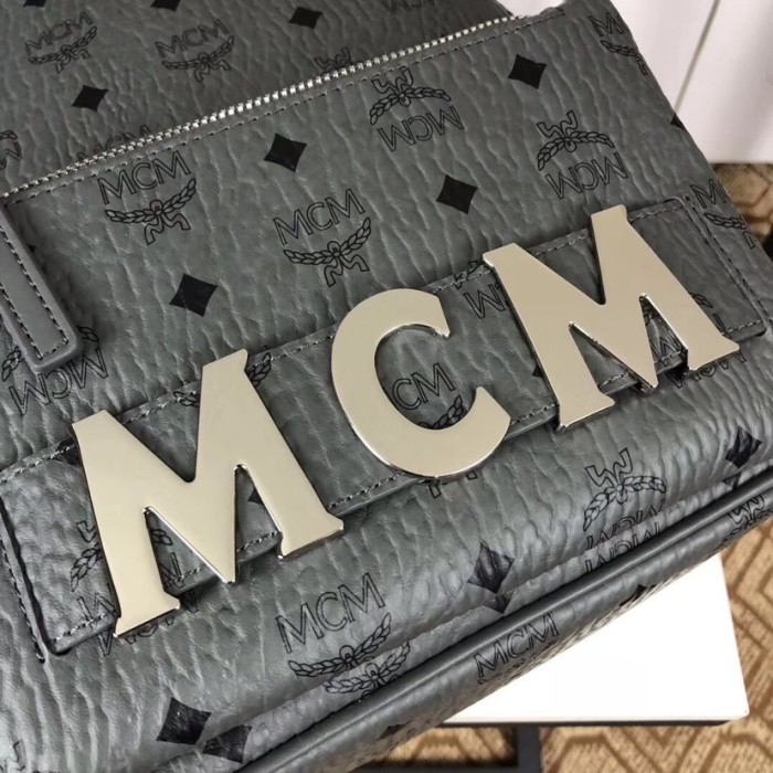 MCM(エムシーエム) 超高品質 後背包 リュック 5943-MC330