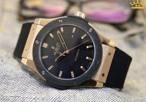 HUBLOT ウブロ 人気商品 メンズ 腕時計 自動巻き 時計通販 実物図 HU-TSH330-003