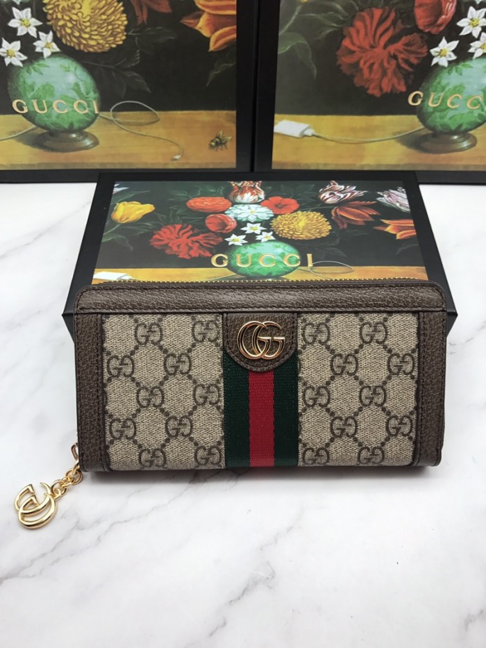 美品 GUCCI グッチ 長財布 ラウンドファスナー式財布 523154-3