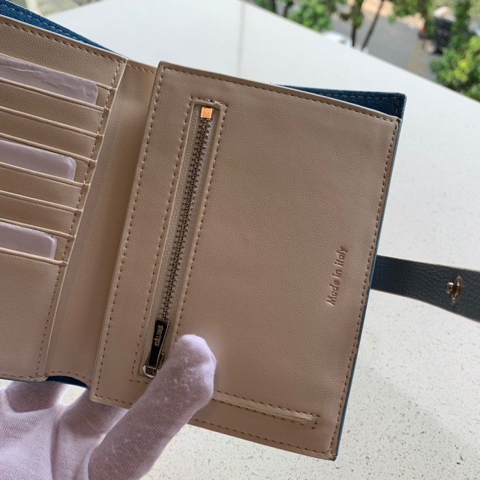 セリーヌ(CELINE）人気 小号 短財布 カードケース 0146-CL131