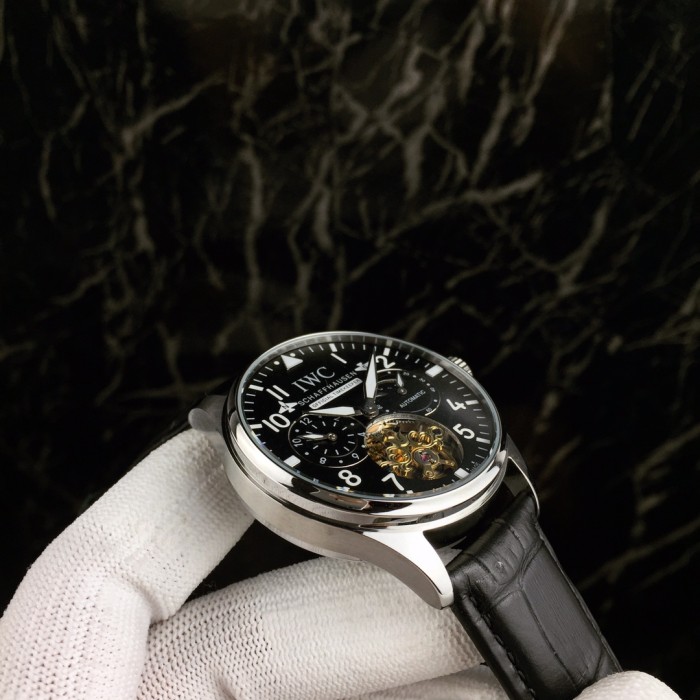 IWC(アイダブリューシー) 腕時計 41mm 自動巻き メンズ IWC-TSH380-064