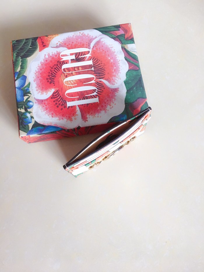 19新作 GUCCI グッチ 財布 コインケース 名刺入れ 570679-5