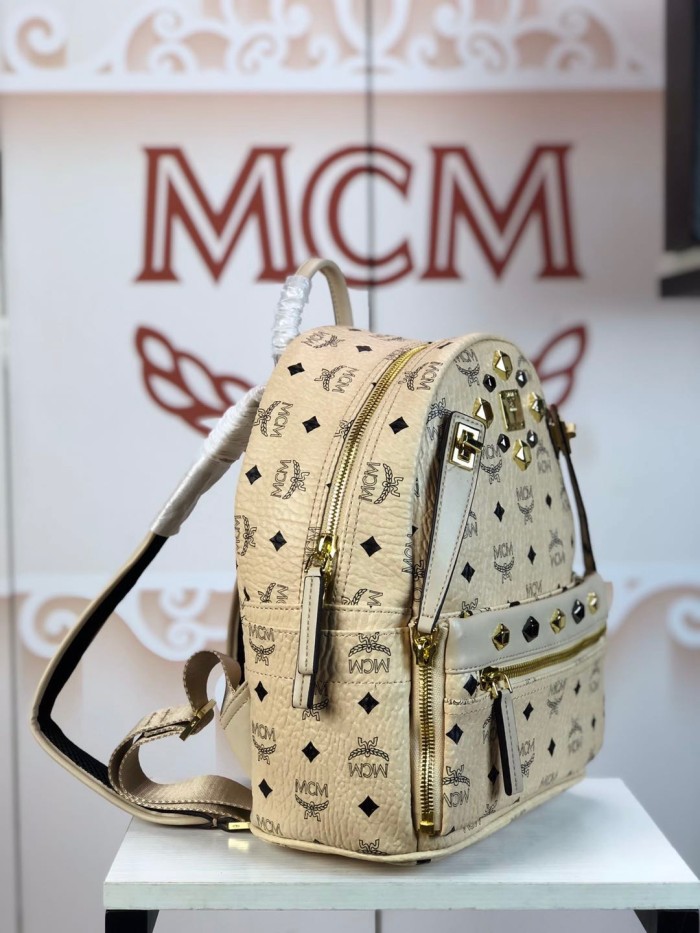 19SS エムシーエム 中号サイズ 後背包 リュック 5277-MC044