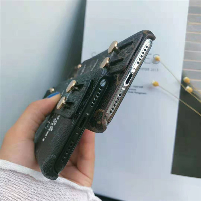 ルイヴィトン iphone xrケース iphone xs/xs maxケース 人気ブランド ストラップ付き iphone x/10/8/7/6plusケース 持ちやすい 激安通販 芸能人愛用
