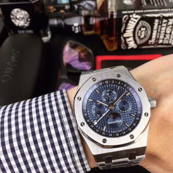 オーデマ ピゲ AUDEMARS PIGUET メンズ 腕時計 時計 44mm AP-TSH750-064