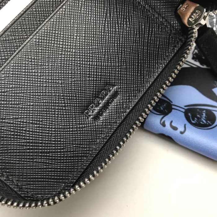 特N品 PRADA/プラダ 長財布 ラウンドファスナー式財布 2ML028-PA430