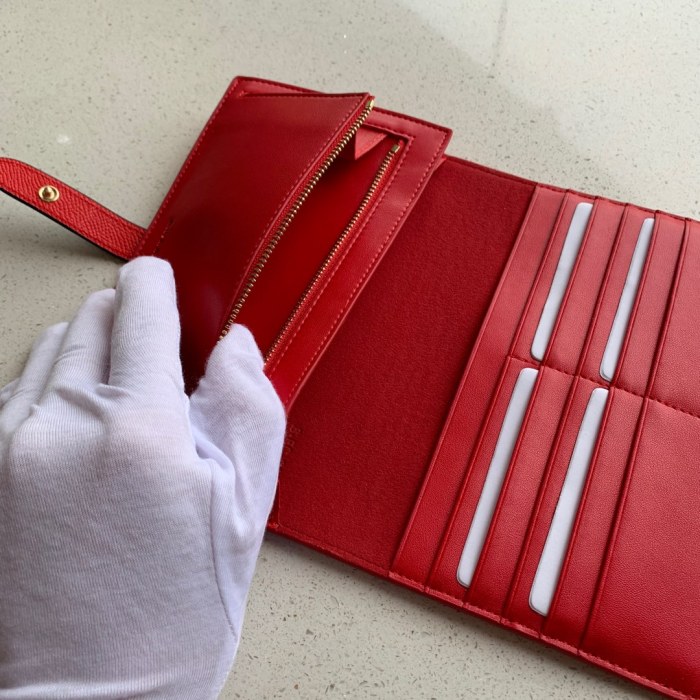 セリーヌ(CELINE）19SS 大号 長財布 カードケース 31AN-CL108