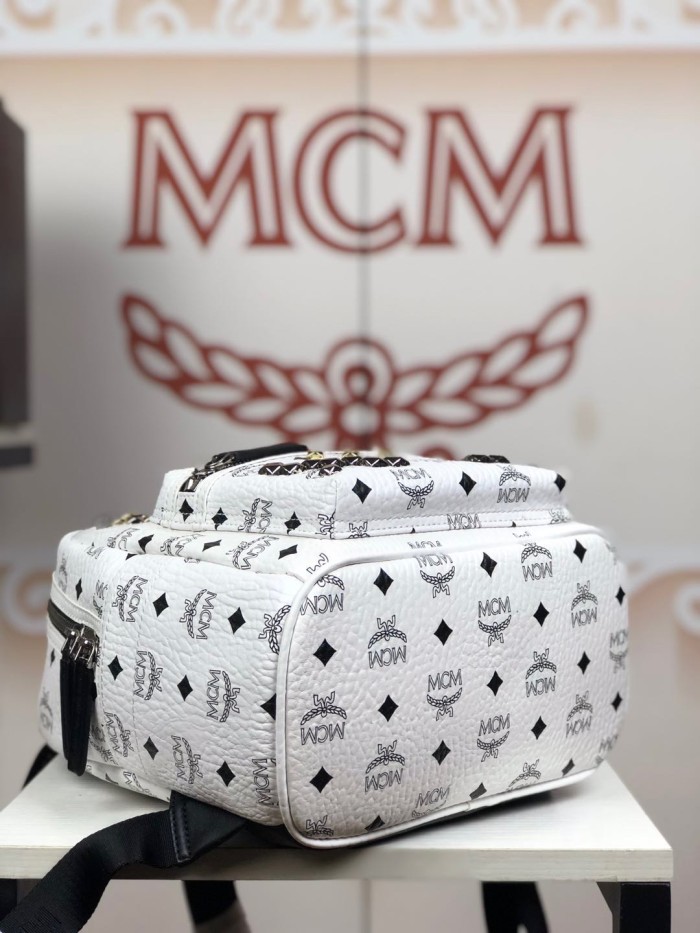19SS エムシーエム 中号サイズ後背包 リュック 5727-MC390