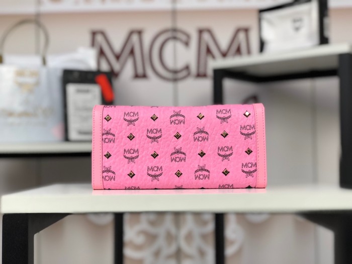 19年秋冬新作 エムシーエム 长財布 三つ折り財布 8032-MC502