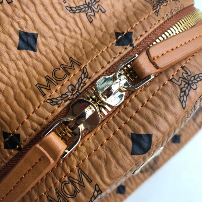 19SS エムシーエム 中号サイズ 後背包 リュック 88029-2-MC471