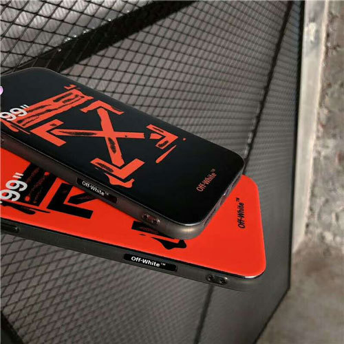 OFFWHITE オフホワイト iphone xrケース 人気 ブランド iphone xs maxケース iphone xs/x/8Plusケース 光沢感 芸能人愛用